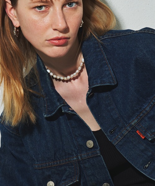 loni(ロニ)の「Crop baroque pearl combi necklace(淡水パールチョーカー/ネックレス)(ネックレス・レディース・ゴールド・FREE)」の18枚目の写真