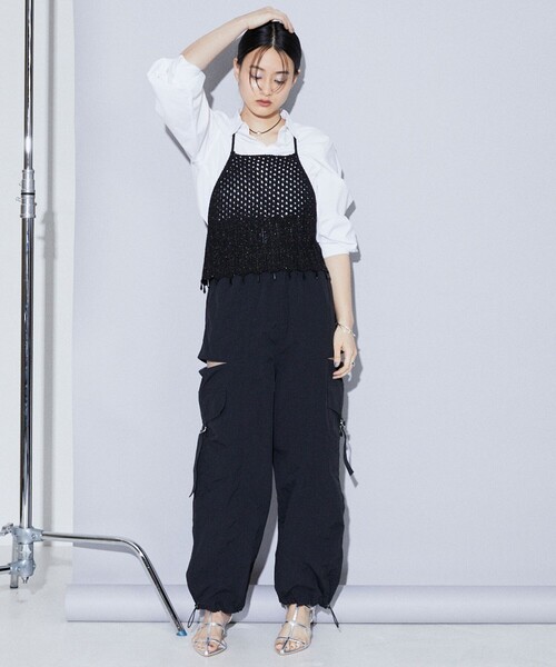 Firsthand（ファーストハンド）の「Firsthand/ファーストハンド リサイクルナイロン カーゴパンツ（カーゴパンツ・レディース・サックスブルー/ブラック/オフホワイト・FREE）」の7枚目の写真