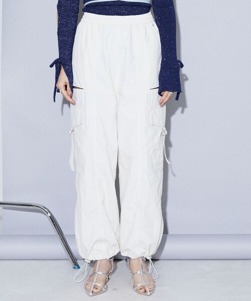 Firsthand（ファーストハンド）の「Firsthand/ファーストハンド リサイクルナイロン カーゴパンツ（カーゴパンツ・レディース・サックスブルー/ブラック/オフホワイト・FREE）」の14枚目の写真