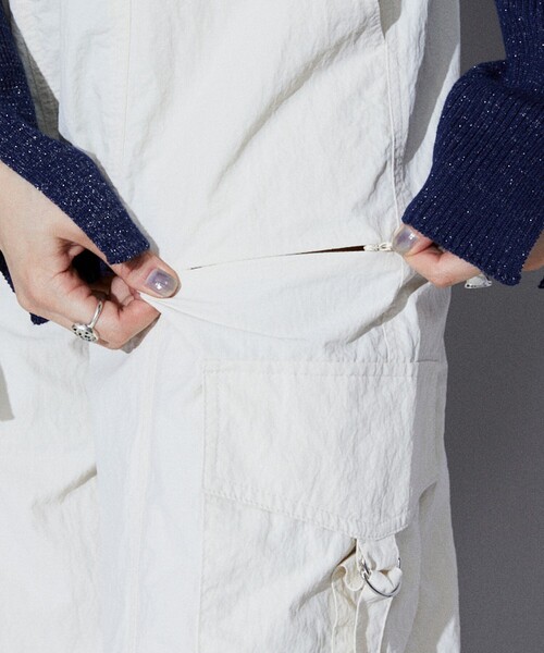 Firsthand（ファーストハンド）の「Firsthand/ファーストハンド リサイクルナイロン カーゴパンツ（カーゴパンツ・レディース・サックスブルー/ブラック/オフホワイト・FREE）」の16枚目の写真