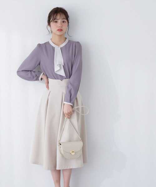 PROPORTION BODY DRESSING（プロポーションボディドレッシング）の「ラッフルボウタイブラウス / 1213110303（シャツ/ブラウス・レディース・ダークグレー/ホワイト/グレー・SMALL/MEDIUM）」の14枚目の写真