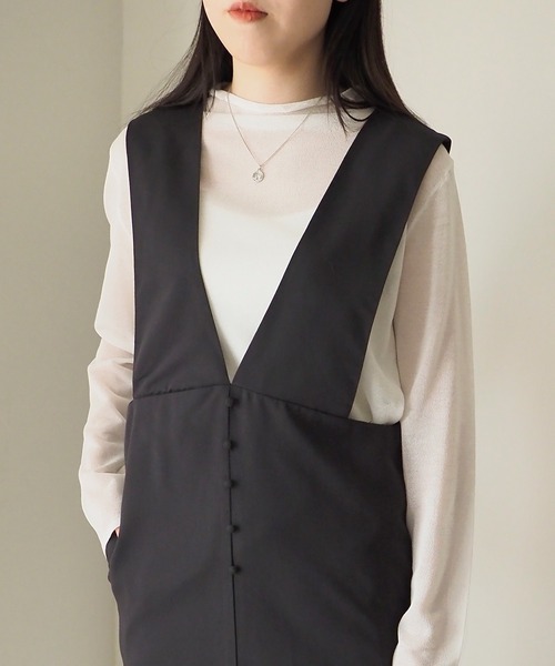 Riberry（リベリー）の「前後2WAY ロングジャンパースカート（ジャンパースカート・レディース・ブラック/グレイッシュベージュ・MEDIUM）」の7枚目の写真