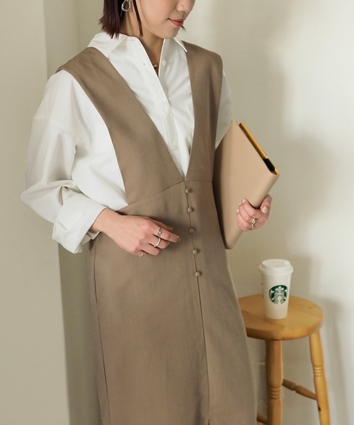 Riberry（リベリー）の「前後2WAY ロングジャンパースカート（ジャンパースカート・レディース・ブラック/グレイッシュベージュ・MEDIUM）」の13枚目の写真