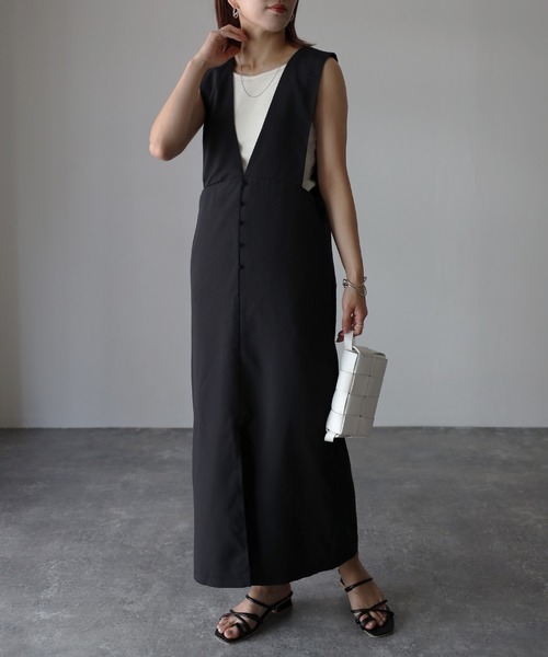 Riberry（リベリー）の「前後2WAY ロングジャンパースカート（ジャンパースカート・レディース・ブラック/グレイッシュベージュ・MEDIUM）」の22枚目の写真