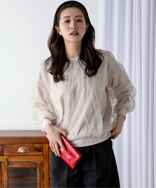 MILLION CARATS(ミリオンカラッツ)の「チュールレイヤードショートトップス(Tシャツ/カットソー・レディース・ベージュ/チャコールグレー/オフホワイト・FREE)」の11枚目の写真