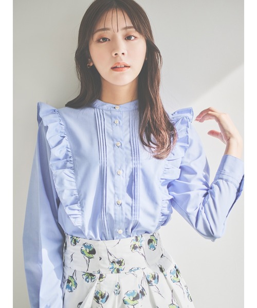 Te chichi(テチチ)の「【貴島明日香コラボ】ブロードピンタックフリルブラウス(シャツ/ブラウス・レディース・ブルー/グレー/オフホワイト・フリ-)」の3枚目の写真