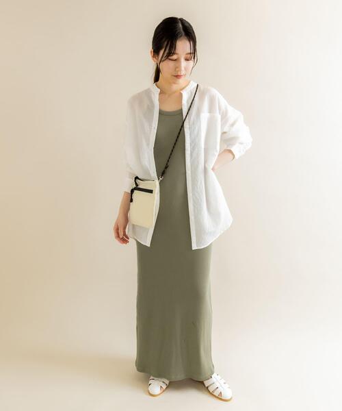 SMELLY（スメリー）の「ハッスイジップサコッシュ（ショルダーバッグ・レディース・アイボリー/ブラック/ベージュ・-）」の7枚目の写真