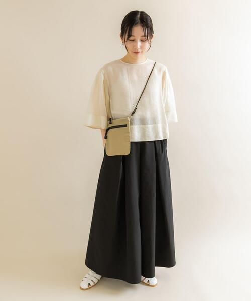 SMELLY（スメリー）の「ハッスイジップサコッシュ（ショルダーバッグ・レディース・アイボリー/ブラック/ベージュ・-）」の17枚目の写真