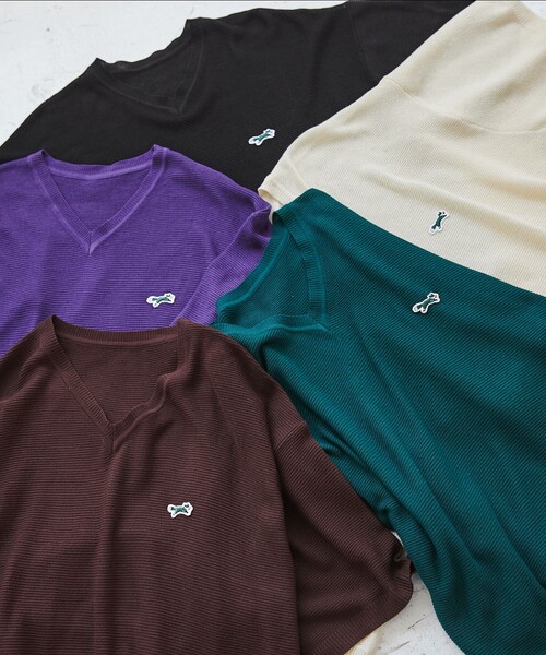 PENNEYS（ぺニーズ）の「PENNEYS（ぺニーズ）別注　The　FOX　ニットTシャツ（WEB限定カラー）（Tシャツ/カットソー・メンズ・パープル/オフホワイト/ブラック/ダークグリーン/ダークブラウン・L/S/M/XL）」の6枚目の写真