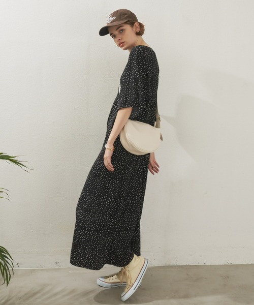 Unitage(ユニテージ)の「ワイドシルエットオールインワン(サロペット/オーバーオール・レディース・ネイビー/ブラック・FREE)」の6枚目の写真