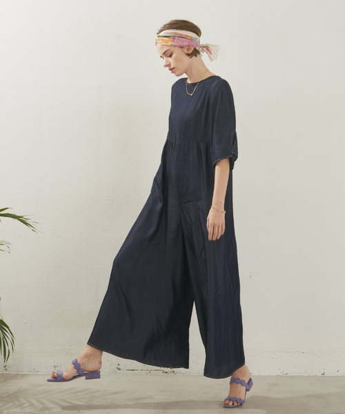 Unitage(ユニテージ)の「ワイドシルエットオールインワン(サロペット/オーバーオール・レディース・ネイビー/ブラック・FREE)」の13枚目の写真
