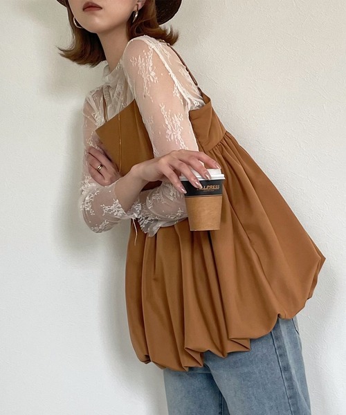 JUNOAH（ジュノア）の「バックオープンバルーンキャミソール（キャミソール・レディース・キャメル/ホワイト/ブラック・MEDIUM/LARGE/X-LARGE）」の16枚目の写真