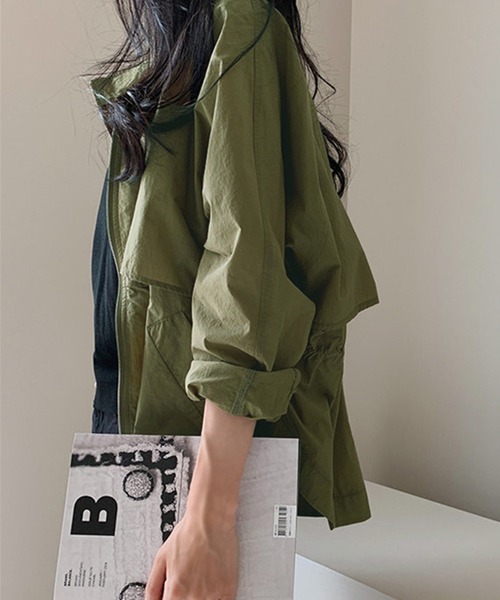 DAY CLOSET(デイ クローゼット)の「レディース 2WAYライトアウター(マウンテンパーカー・レディース・ホワイト/ブラック/ネイビー/ベージュ/カーキ・ONE SIZE)」の7枚目の写真