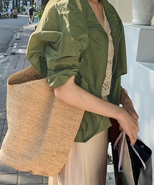 DAY CLOSET(デイ クローゼット)の「レディース 2WAYライトアウター(マウンテンパーカー・レディース・ホワイト/ブラック/ネイビー/ベージュ/カーキ・ONE SIZE)」の15枚目の写真