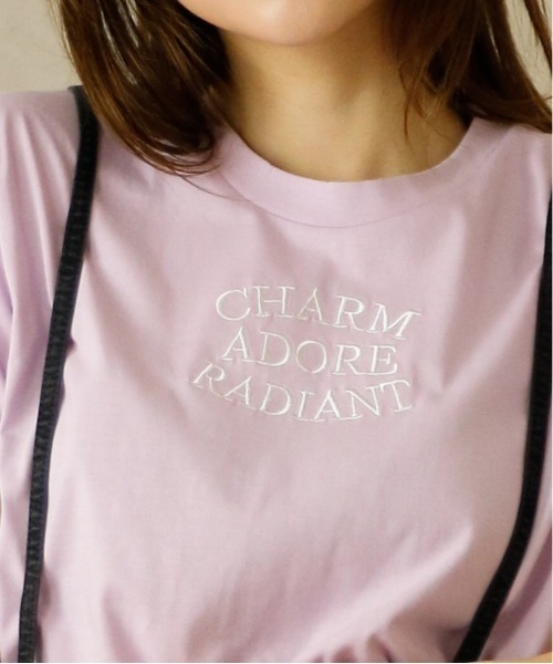 Per sist ence(パーシエンス)の「Per sist ence/パーシエンス デザインロゴ刺繍Tシャツ(Tシャツ/カットソー・レディース・オフホワイト/パープル/チャコールグレー・FREE)」の6枚目の写真