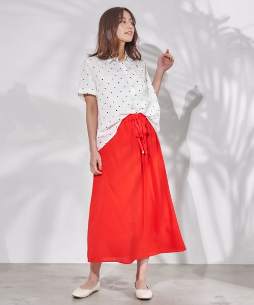 Arnold Palmer(アーノルドパーマー)の「コンパクト ドット シャツ(シャツ/ブラウス・レディース・ホワイト系その他/ネイビー系・S/L/M)」の9枚目の写真