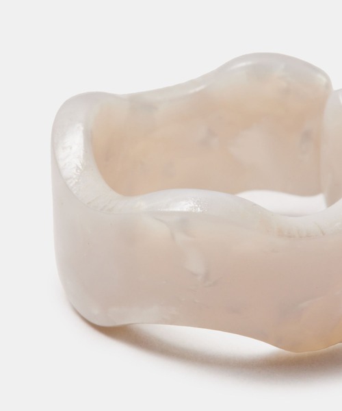 FOREVER 21（フォーエバー トゥエンティーワン）の「マーブルリング（リング・レディース・オレンジ/ブラウン/ホワイト系その他/その他・FREE）」の9枚目の写真