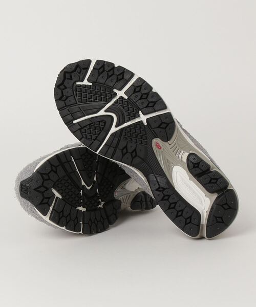 NEW BALANCE（ニューバランス）の「M2002RD（スニーカー）」 - WEAR