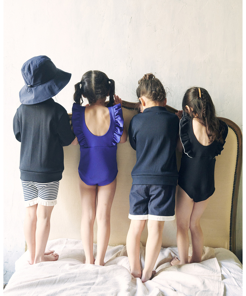 IENA ENFANT(イエナアンファン)の「【UPF50+】フリルスイムスーツ baby-kids(90cm-140cm)(水着・キッズ・ブルー/ブラック・SMALL/MEDIUM/LARGE)」の11枚目の写真