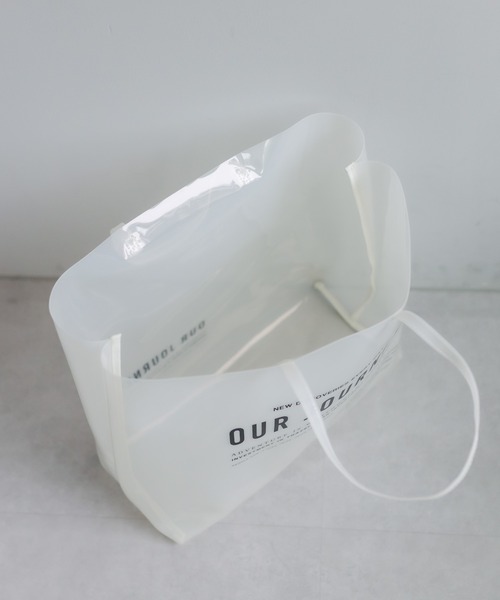 PUAL CE CIN（ピュアルセシン）の「ロゴプリントクリアバッグ（トートバッグ・レディース・ホワイト系/ブラウン系・FREE）」の3枚目の写真