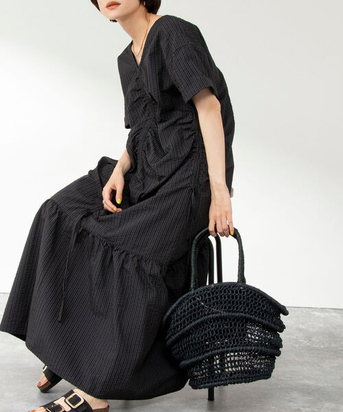 ノーリーズ ドロストギャザーワンピース ロング丈 ブラック 23SS NOLLEY'S（ノーリーズ）の「◇【WEB限定】ドロストギャザー