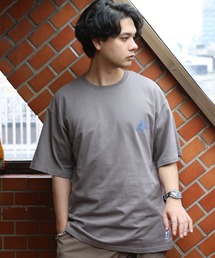 ToucanSurfing プリント半袖Tシャツ