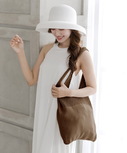 Julia Boutique(ジュリアブティック)の「クロシェニットトートバッグ/L00025(トートバッグ・レディース・ブラック/ベージュ/ブラウン・ONE)」の4枚目の写真