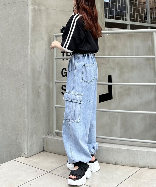 INGNI(イング)の「裾ドロスト胸ロゴ袖ラインリンガーTシャツ(Tシャツ/カットソー・レディース・ブラック/ブルー/オフホワイト・M)」の16枚目の写真