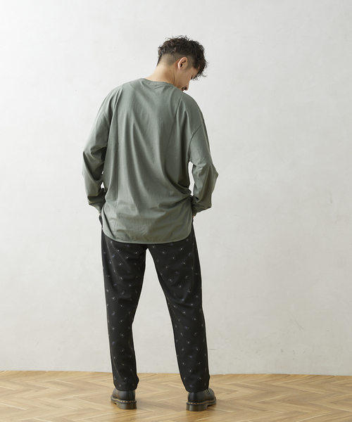 JOURNAL STANDARD relume(ジャーナルスタンダード レリューム)の「レイヤードロングスリーブTシャツ(Tシャツ/カットソー・メンズ・ブラック系その他/カーキ/ホワイト/ベージュ系その他・SMALL/MEDIUM/LARGE)」の5枚目の写真