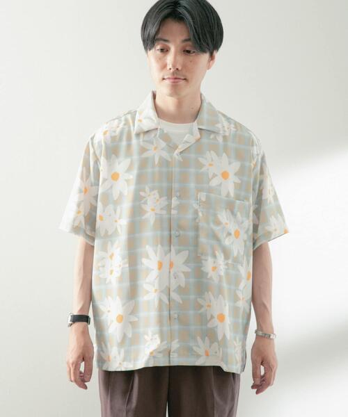 ITEMS URBANRESEARCH(アイテムズ アーバンリサーチ)の「フラワープリント オープンカラー半袖シャツ(シャツ/ブラウス・メンズ・ベージュ/ブルー・LARGE/MEDIUM)」の11枚目の写真
