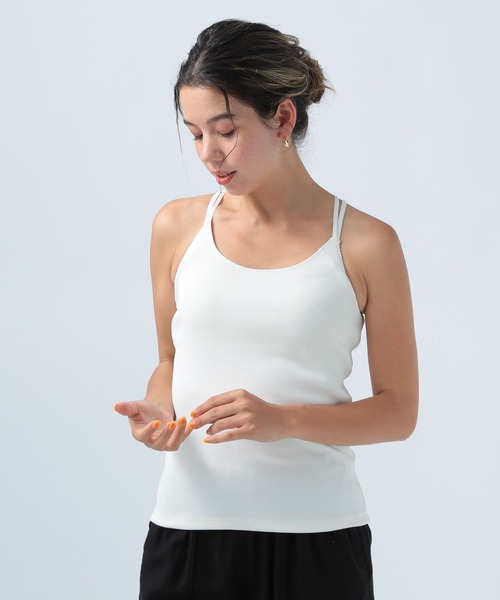 BAYFLOW（ベイフロー）の「カップ付きキャミ（キャミソール・レディース・オフホワイト/ブラック/グレイッシュベージュ・MEDIUM）」の7枚目の写真