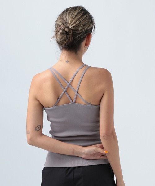 BAYFLOW（ベイフロー）の「カップ付きキャミ（キャミソール・レディース・オフホワイト/ブラック/グレイッシュベージュ・MEDIUM）」の22枚目の写真