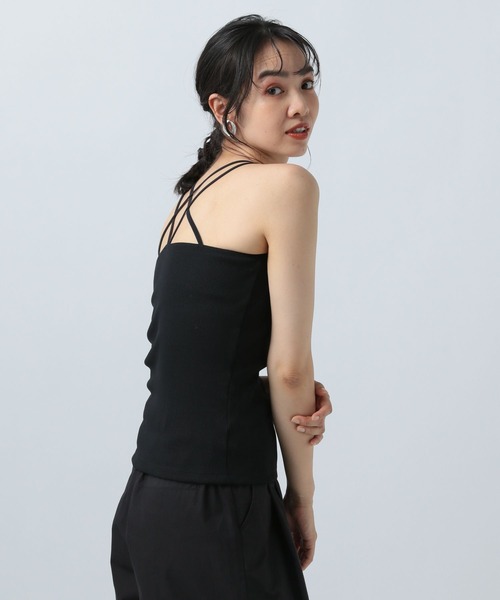 BAYFLOW（ベイフロー）の「カップ付きキャミ（キャミソール・レディース・オフホワイト/ブラック/グレイッシュベージュ・MEDIUM）」の17枚目の写真