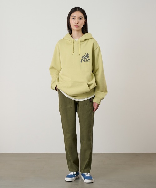 Gramicci（グラミチ）の「LOOSE TAPERED RIDGE PANT｜ルーズテーパードリッジパンツ（その他パンツ・メンズ・ブラック/ベージュ系その他/ホワイト系その他/ネイビー/オリーブ/ライトベージュ/ライトグレー/ライトオリーブ/セージグリーン/ダークオリーブ/グリーン系その他5/グレー系その他5/ダークグリーン系/グリーン系その他2/オートミール/ダークブラウン/ブラウン系その他2・L/XS/S/M/XXL/XL）」の18枚目の写真