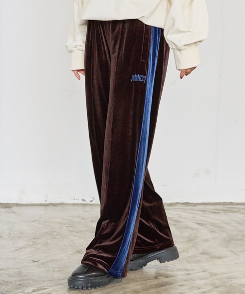 PBLIM（ページボーイリム）の「PBLIM/ベロアラインパンツ（その他パンツ・レディース・ブラック/ブラウン/グリーン・MEDIUM/LARGE）」の21枚目の写真