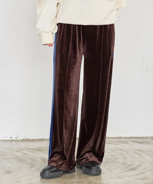 PBLIM（ページボーイリム）の「PBLIM/ベロアラインパンツ（その他パンツ・レディース・ブラック/ブラウン/グリーン・MEDIUM/LARGE）」の20枚目の写真