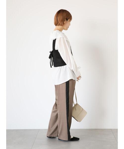 ehka sopo（エヘカソポ）の「ラッフルレース襟ブラウス（シャツ/ブラウス・レディース・オフホワイト/キナリ・F）」の15枚目の写真