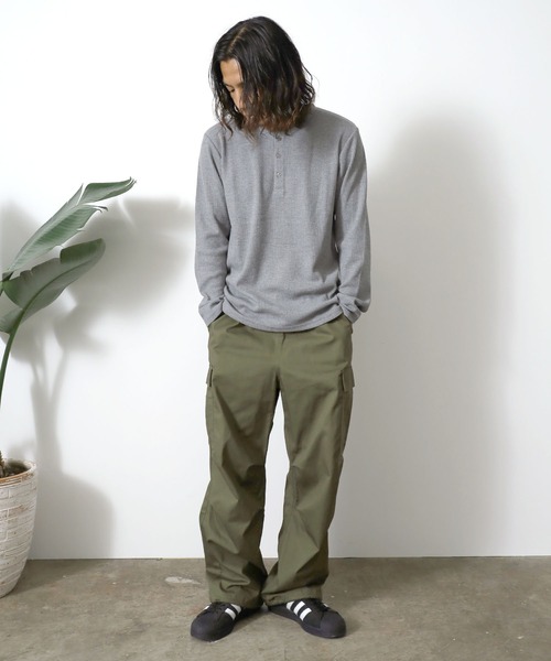 ROOPTOKYO(ループトウキョウ)の「ワイドカーゴパンツ(カーゴパンツ・メンズ・ブラック/カーキ/オフホワイト・L/M/XL)」の18枚目の写真