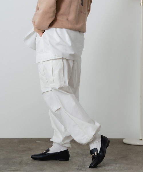 ROOPTOKYO(ループトウキョウ)の「ワイドカーゴパンツ(カーゴパンツ・メンズ・ブラック/カーキ/オフホワイト・L/M/XL)」の17枚目の写真