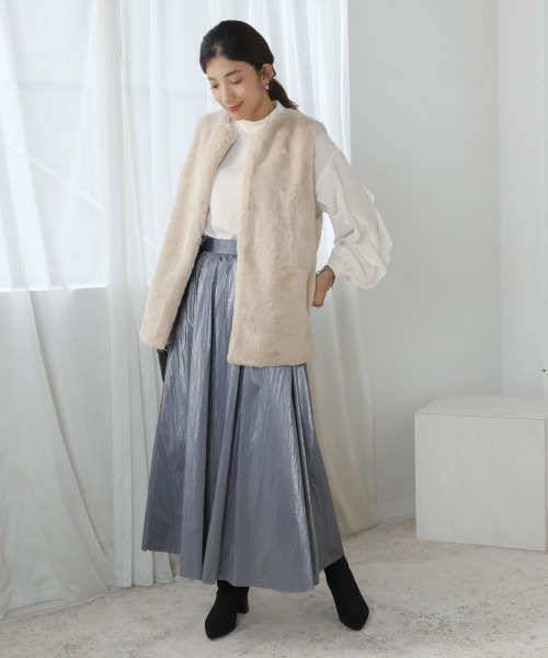 Bou Jeloud(ブージュルード)の「エコファーミドル丈ベスト(ベスト・レディース・グレイッシュベージュ/アイボリー/モカ・FREE)」の17枚目の写真