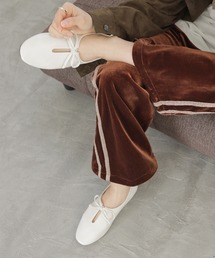 SOROTTO（ソロット）の「ふかふかインソール/リボン付きスリットデザインのぺたんこフラットシューズ（パンプス）」