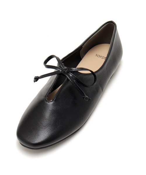 SOROTTO（ソロット）の「ふかふかインソール/リボン付きスリットデザインのぺたんこフラットシューズ（パンプス・レディース・アイボリー/グレー/ライトブラウン/ブラック・23.5cm/23.0cm/22.5cm/22.0cm/25.0cm/24.0cm/24.5cm）」の21枚目の写真