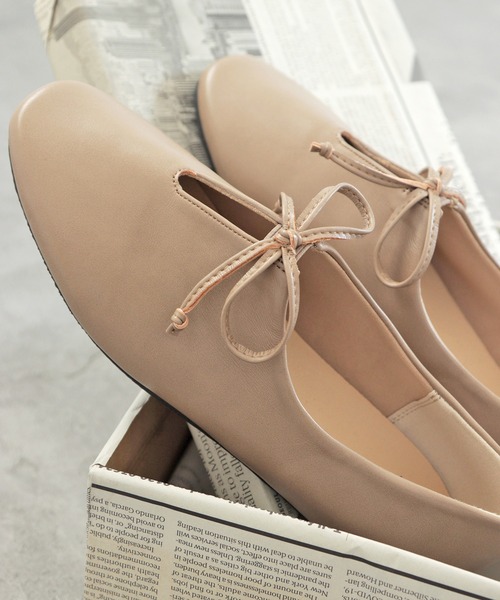 ベージュ リボン付きフラットシューズ R. リボン付きフラットシューズ（S02C） | 靴のリーガル