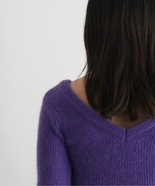 ALLEGE(アレッジ)の「ALLEGE MOHAIR V KNIT(ニット/セーター・レディース・グレー/パープル・1)」の12枚目の写真