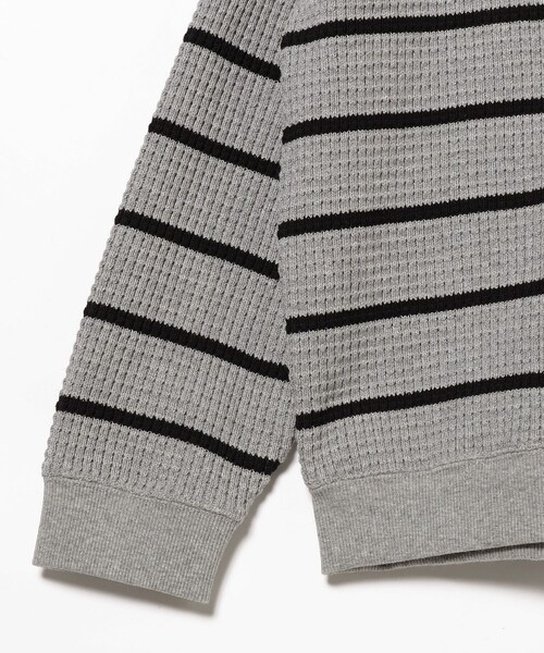 BEAMS(ビームス)の「BEAMS / ボーダーワッフル ポロスウェット(ポロシャツ・メンズ・グレー系その他/ブラック・L/XL/M/S)」の5枚目の写真