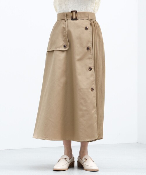 BEAMS HEART（ビームスハート）の「BEAMS HEART / プリーツミックス トレンチスカート（スカート・レディース・オリーブ/ベージュ/ネイビー・MEDIUM/SMALL）」の19枚目の写真