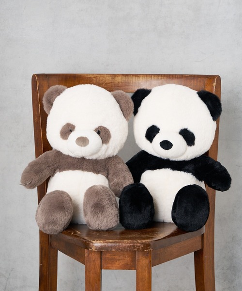 BIRTHDAY BAR(バースデイバー)の「Panda nui パンダ ぬいぐるみ Mサイズ(フィギュア・レディース・ブラック/グレー・フリー)」の3枚目の写真