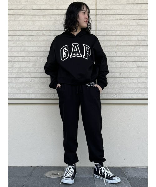 GAP（ギャップ）の「GAPアーチロゴ オーバーサイズ パーカー（パーカー  