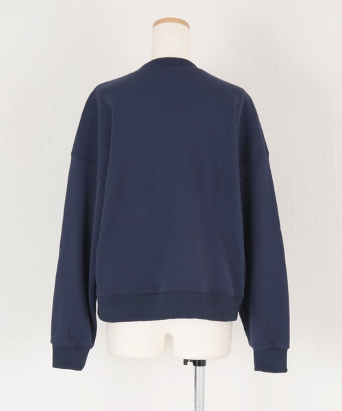 titivate(ティティベイト)の「ロゴプリントデザインスウェット(スウェット・レディース・杢グレー/ネイビー/ブルー/オフホワイト・M/S)」の11枚目の写真