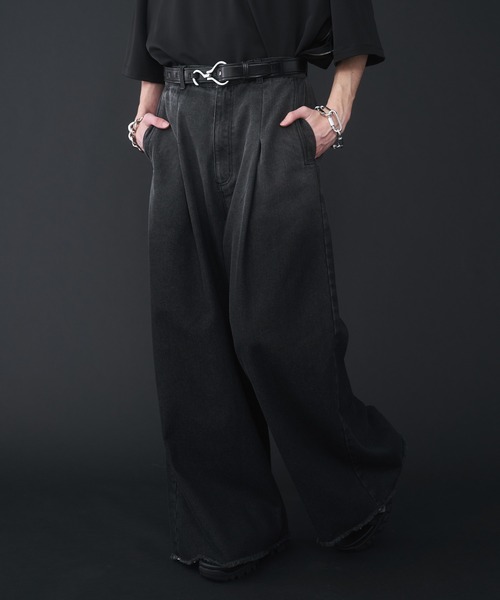 KUUUPY(クーピー)の「Gradation Cut-Off Denim Pants - グラデーションカットオフデニムパンツ(デニムパンツ・メンズ・ブラック/ブルー・SMALL/MEDIUM/LARGE)」の4枚目の写真
